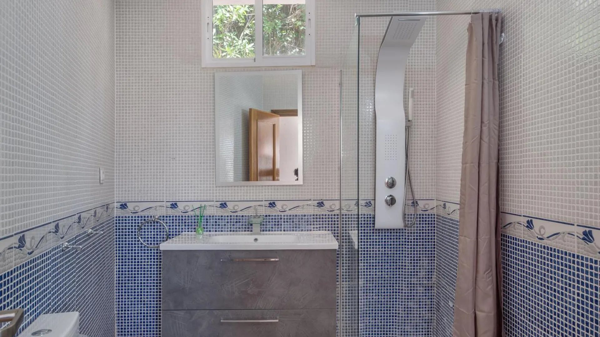 Domus Vesta Villa Marbella Close To Nikki Beach Spain
